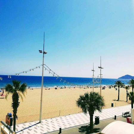 Gemelos 1 Modern Seaviews เบนิดอร์ม ภายนอก รูปภาพ