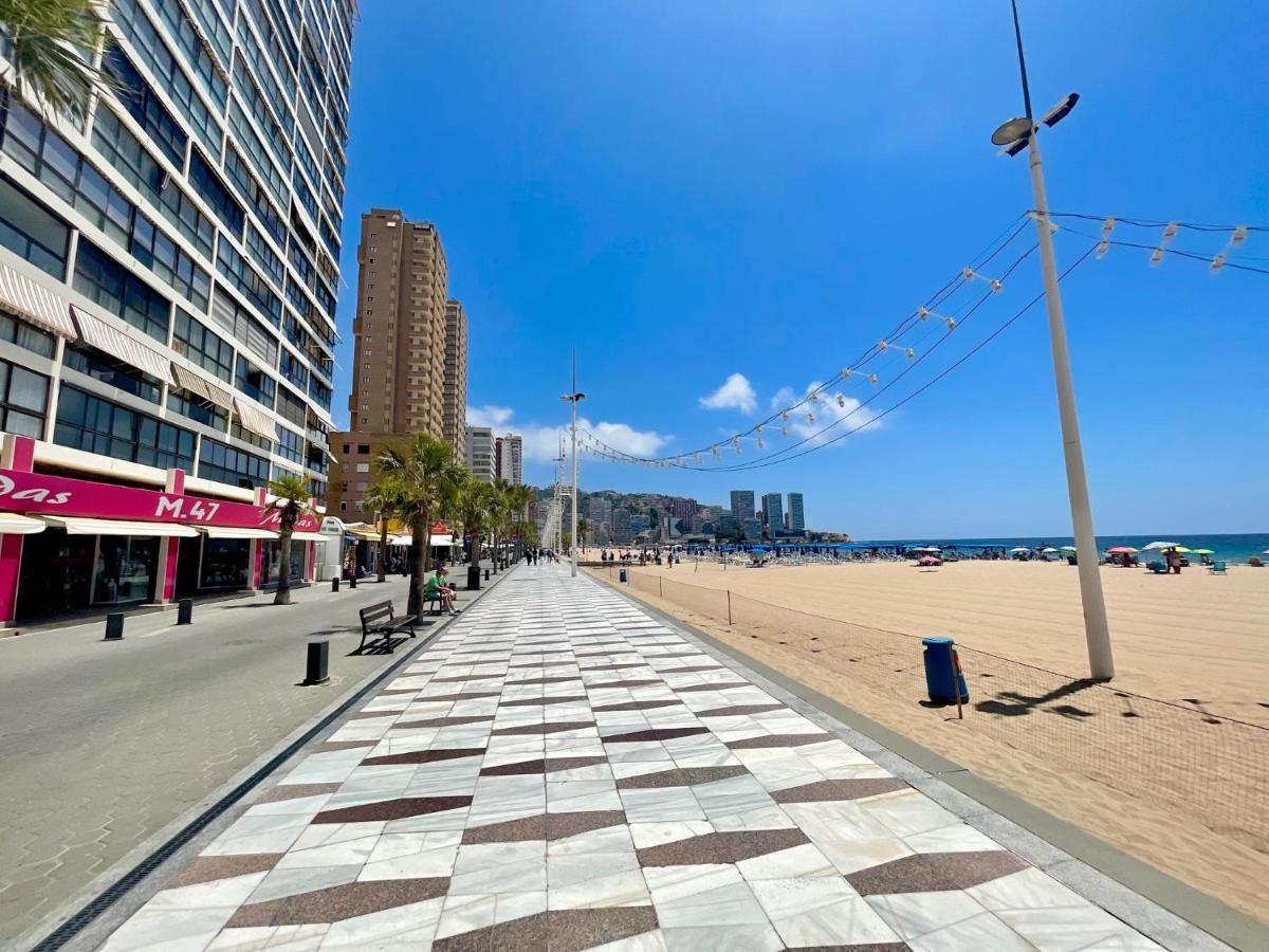 Gemelos 1 Modern Seaviews เบนิดอร์ม ภายนอก รูปภาพ
